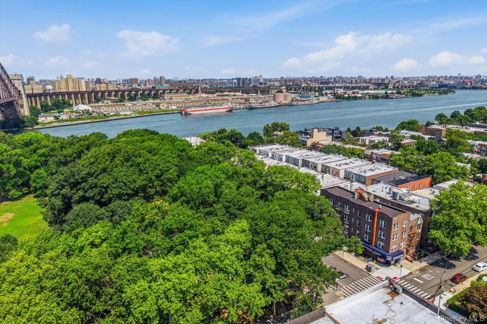 2046 26th Street Astoria, NY 11105