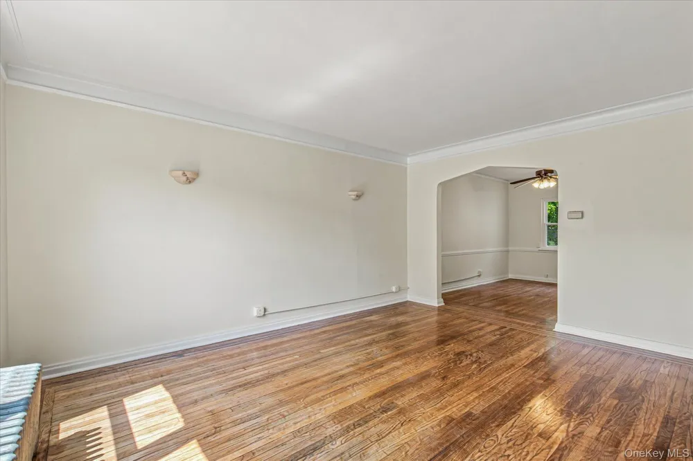 2046 26th Street Astoria, NY 11105