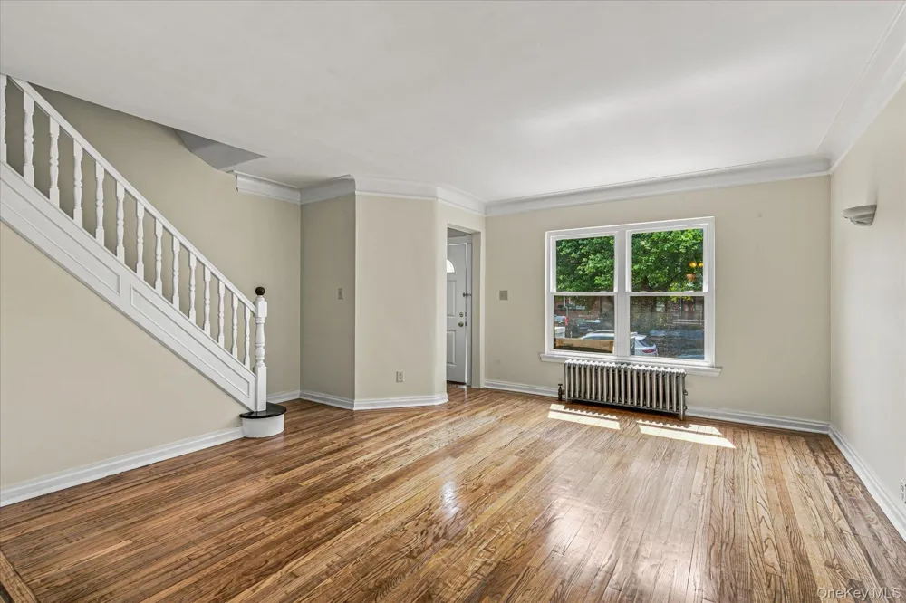 2046 26th Street Astoria, NY 11105