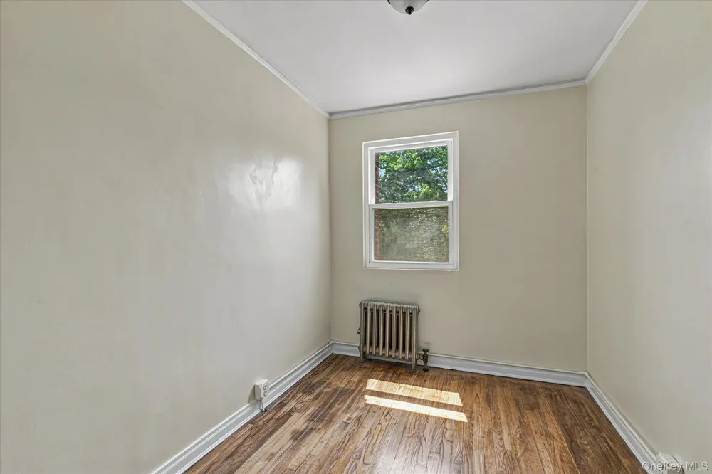 2046 26th Street Astoria, NY 11105