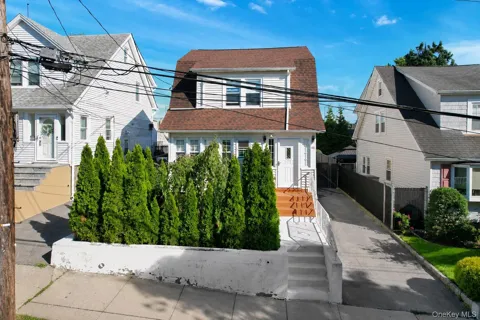 40 Emmett Terrace