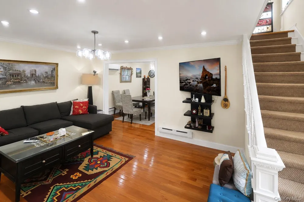 40 Emmett Terrace New Rochelle, NY 10805