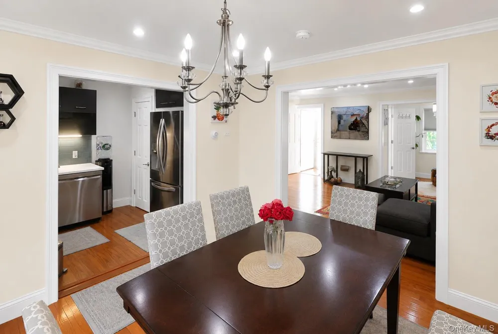40 Emmett Terrace New Rochelle, NY 10805