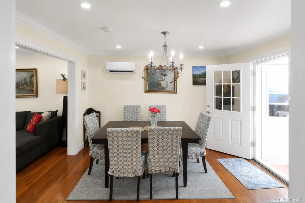 40 Emmett Terrace New Rochelle, NY 10805
