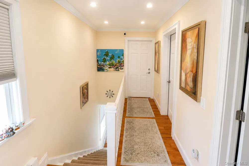 40 Emmett Terrace New Rochelle, NY 10805