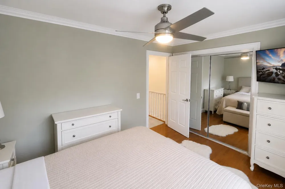 40 Emmett Terrace New Rochelle, NY 10805