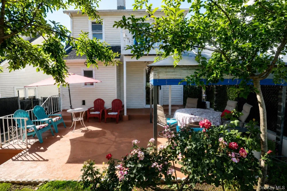 40 Emmett Terrace New Rochelle, NY 10805
