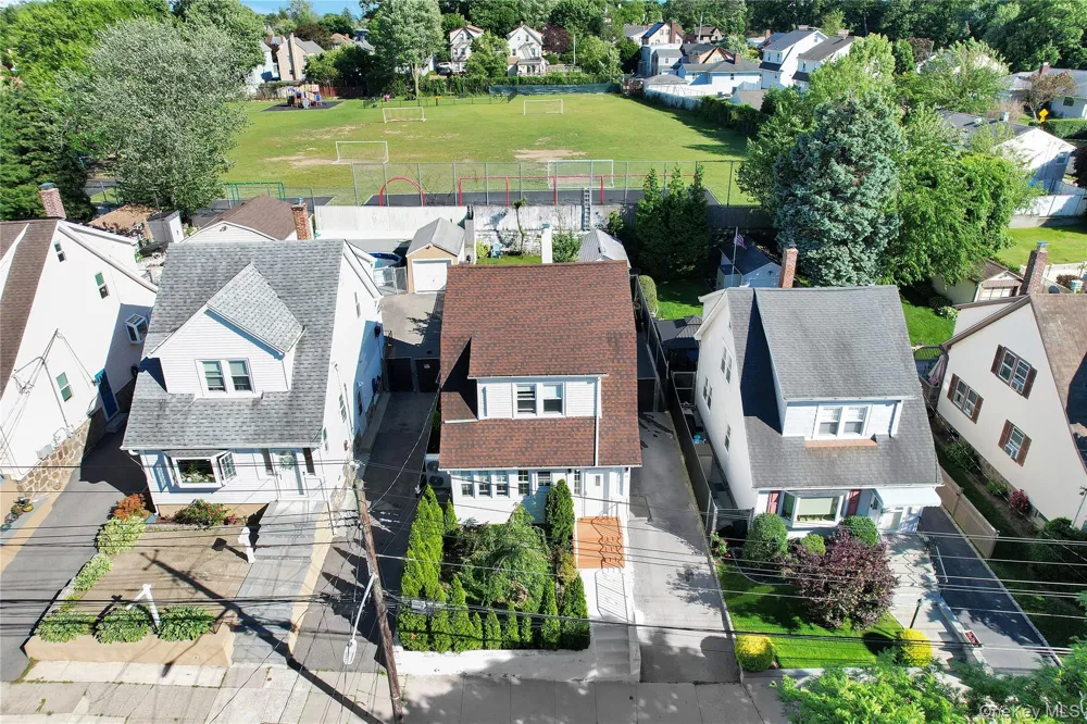 40 Emmett Terrace New Rochelle, NY 10805