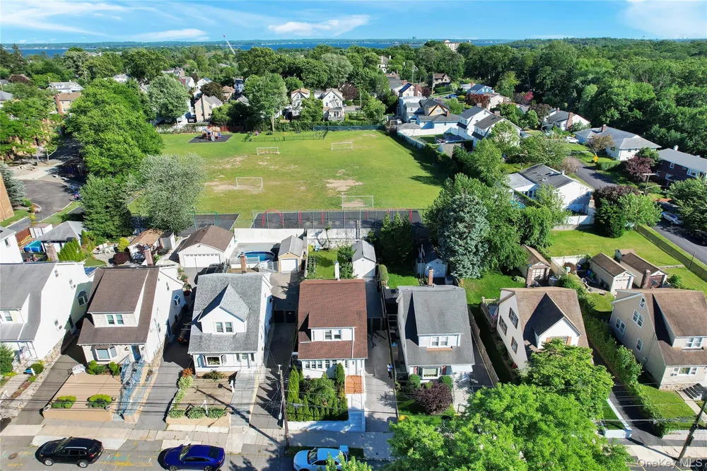 40 Emmett Terrace New Rochelle, NY 10805