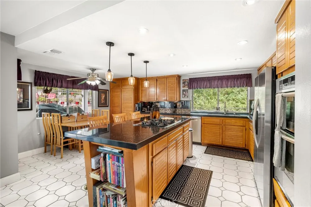 5065 Aviemore Yorba Linda, CA 92887