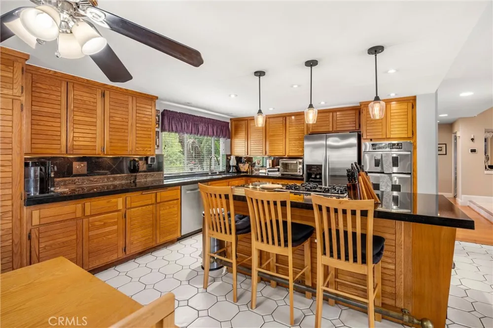 5065 Aviemore Yorba Linda, CA 92887