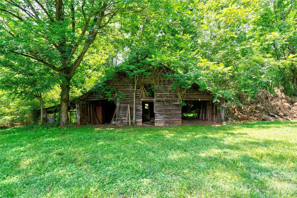 1813 Saint Marks Church Road Crouse, NC 28033