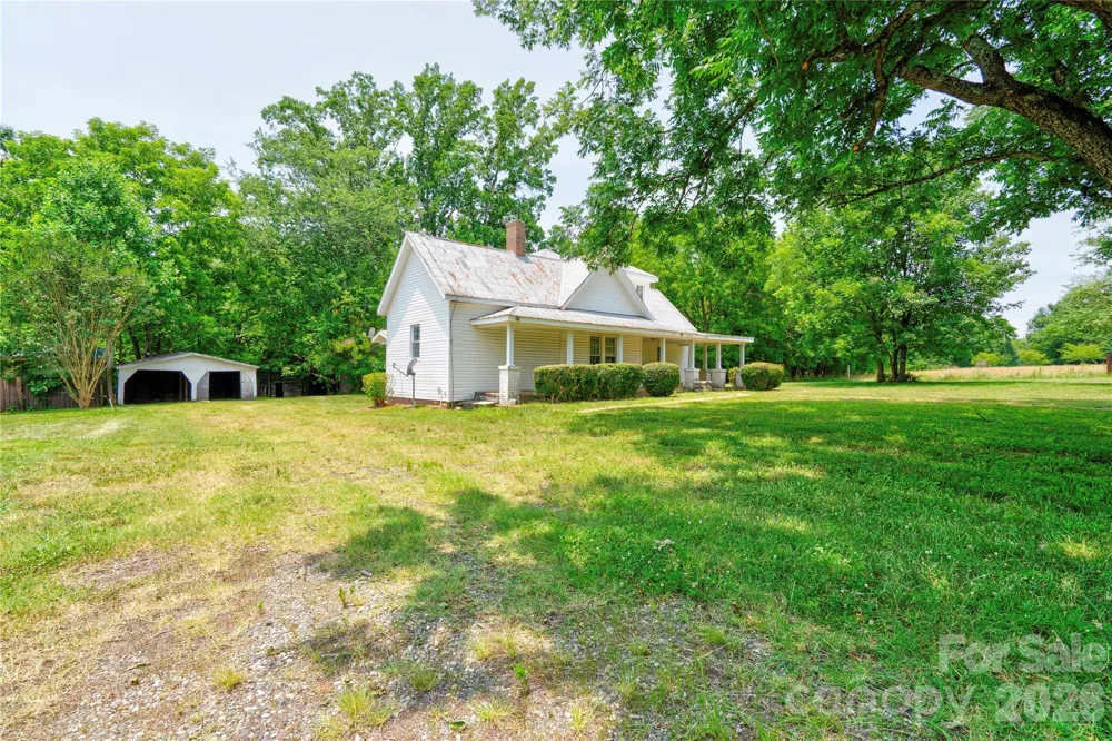 1813 Saint Marks Church Road Crouse, NC 28033