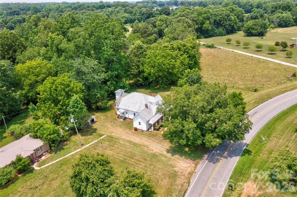 1813 Saint Marks Church Road Crouse, NC 28033