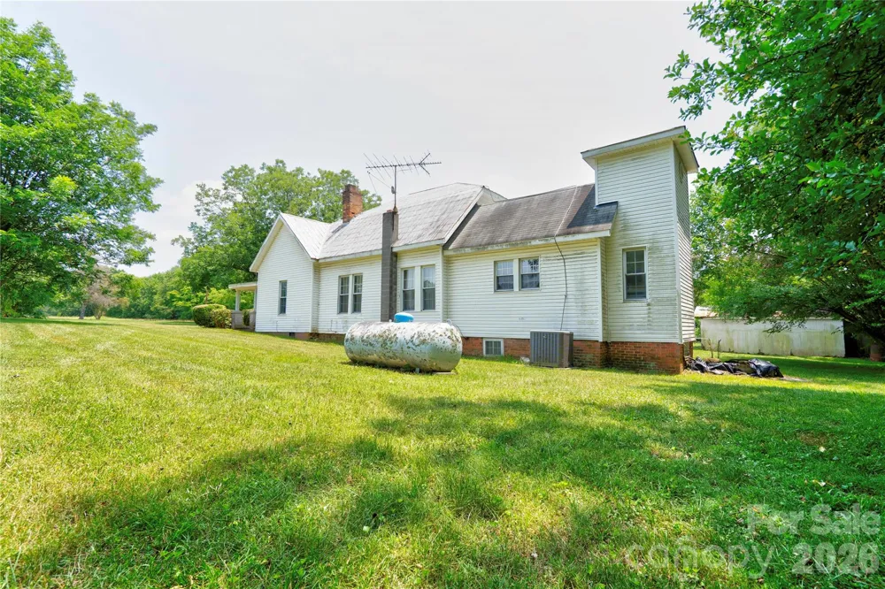 1813 Saint Marks Church Road Crouse, NC 28033