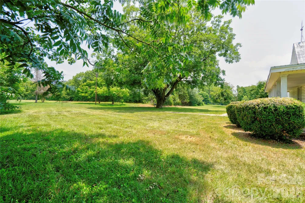 1813 Saint Marks Church Road Crouse, NC 28033