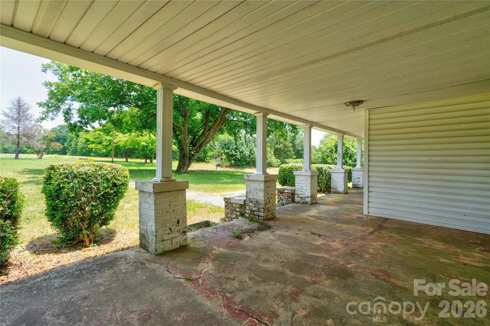 1813 Saint Marks Church Road Crouse, NC 28033