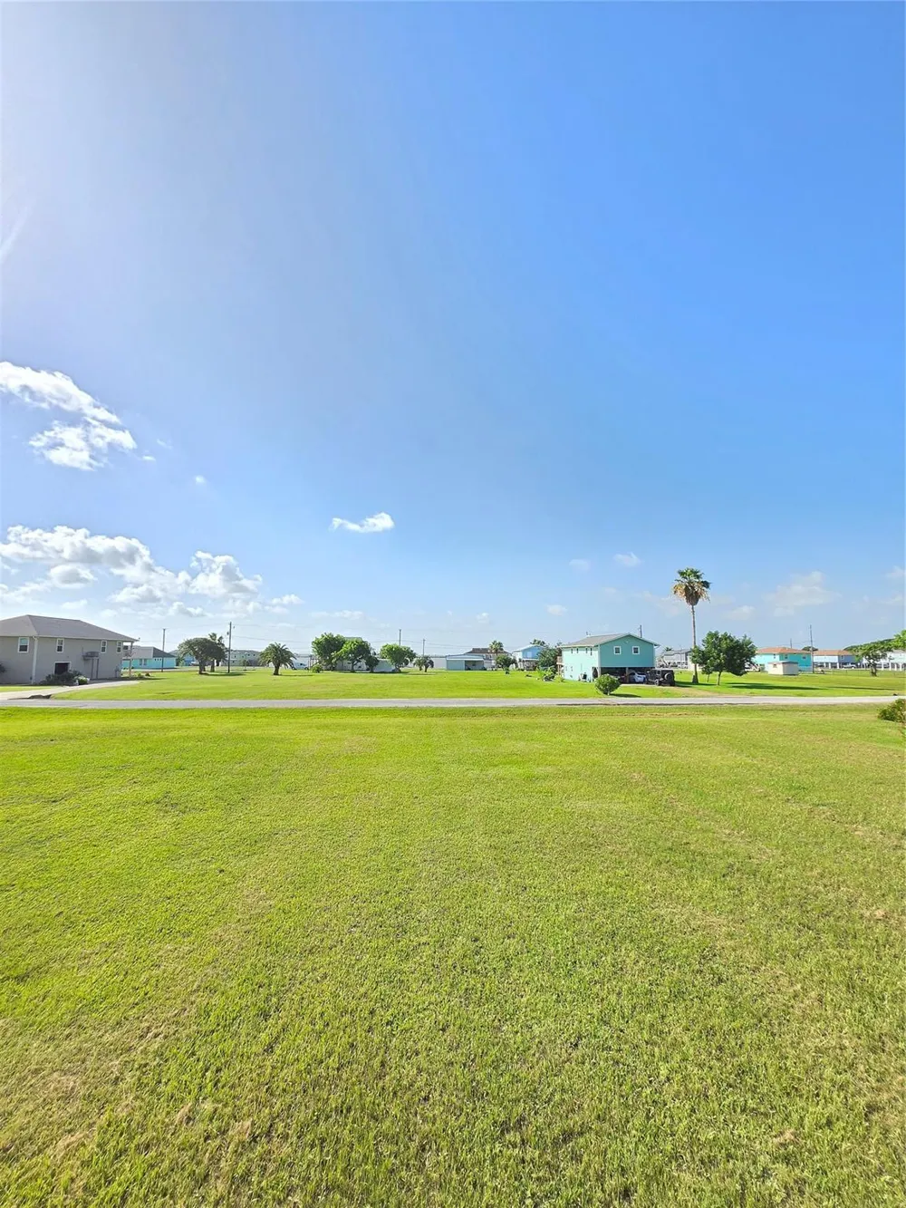 588 Bayview Drive Palacios, TX 77465