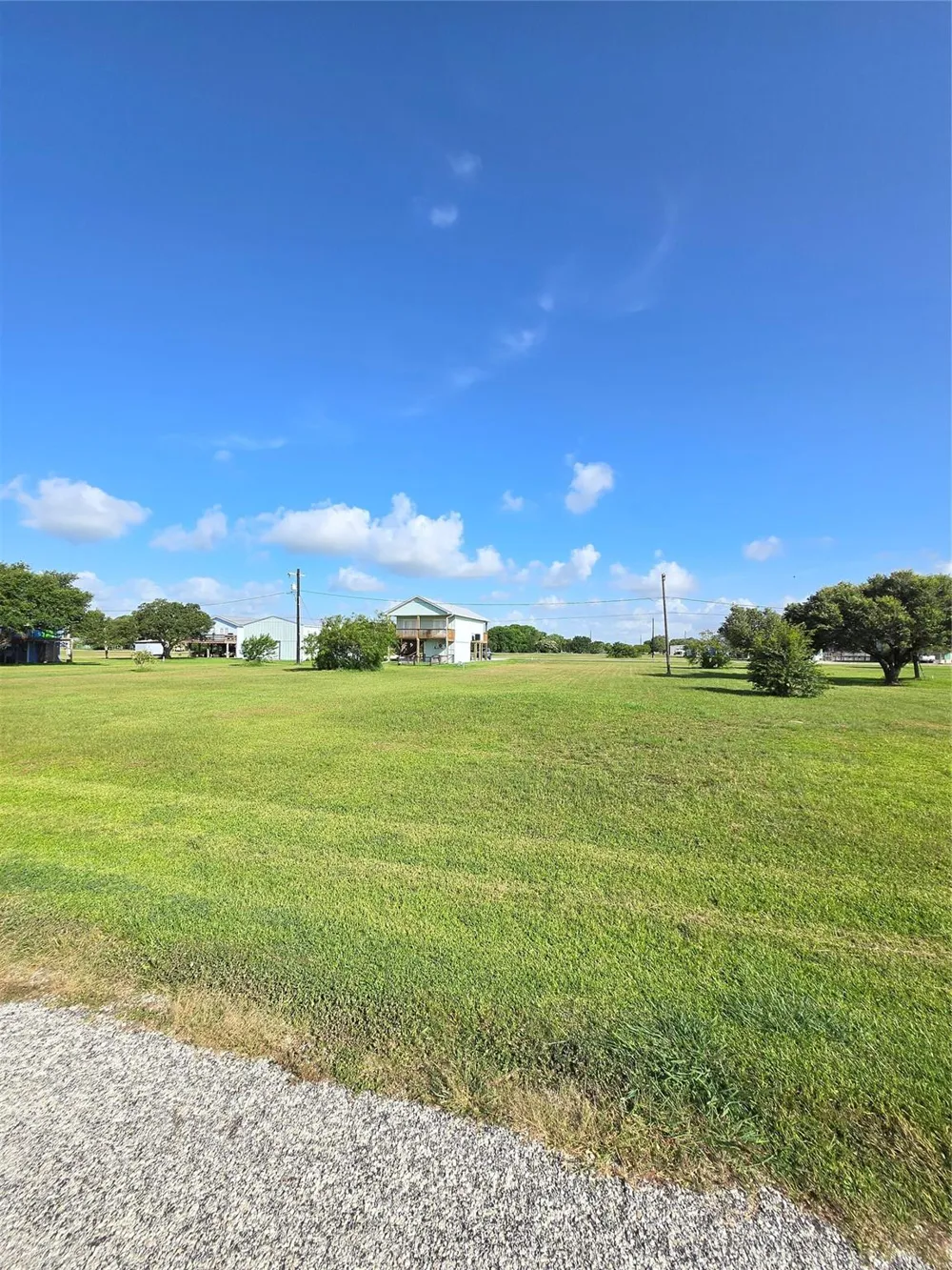 588 Bayview Drive Palacios, TX 77465