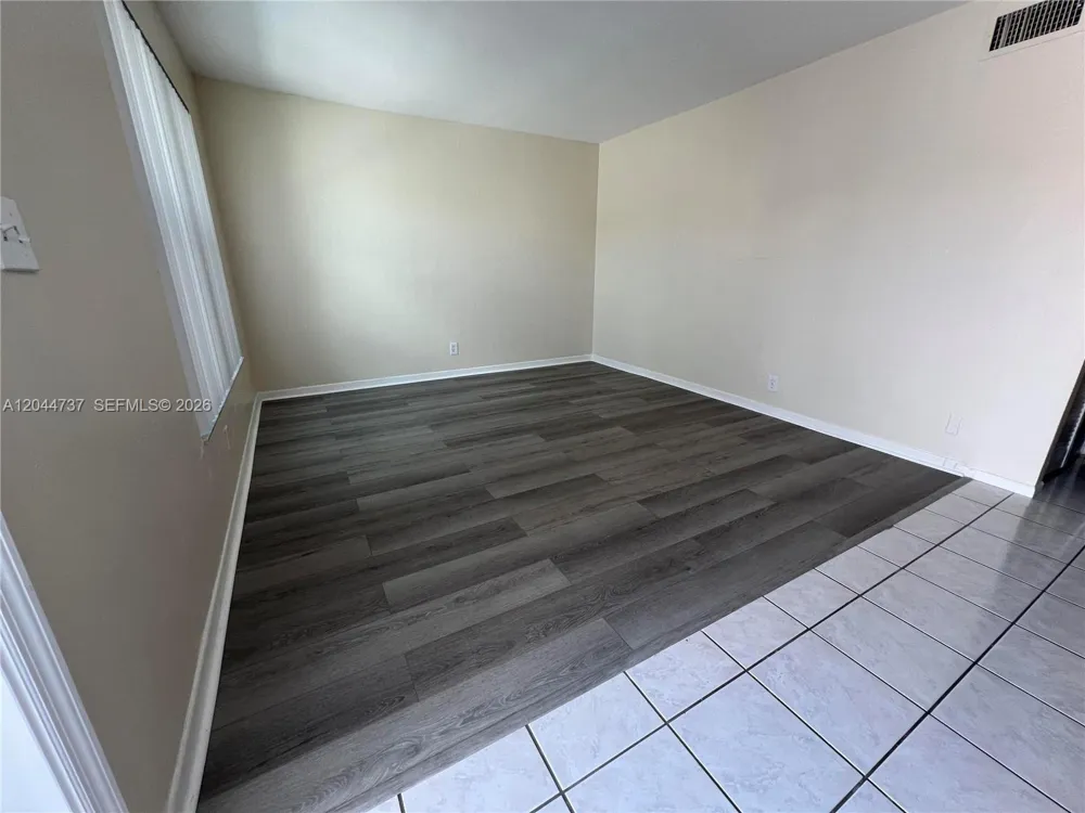 3745 SW 59th Ave #124 Davie, FL 33314