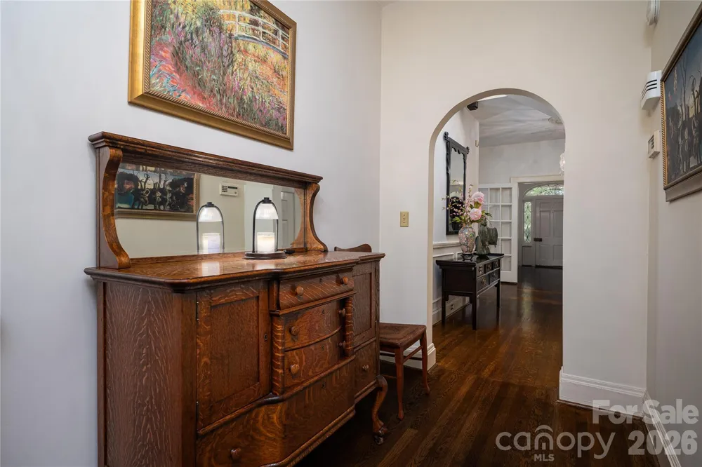 805 S Aspen Street Lincolnton, NC 28092