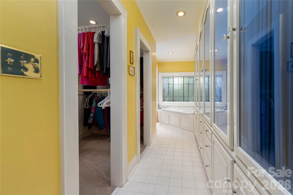 805 S Aspen Street Lincolnton, NC 28092