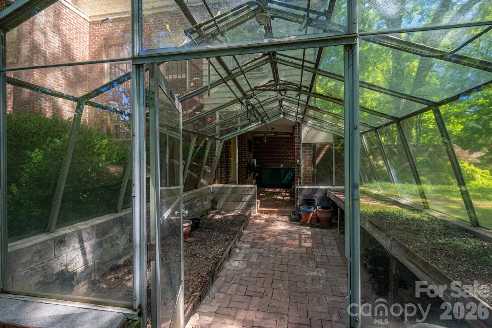 805 S Aspen Street Lincolnton, NC 28092