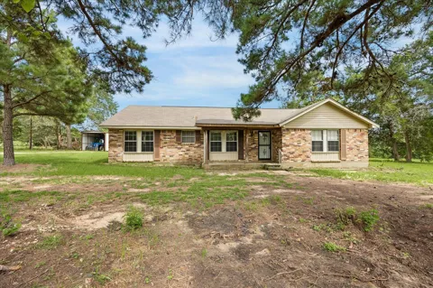 10032 Highway 105