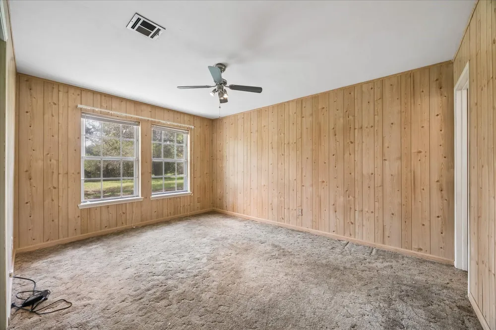10032 Highway 105 Brenham, TX 77833