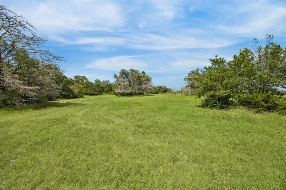 10032 Highway 105 Brenham, TX 77833