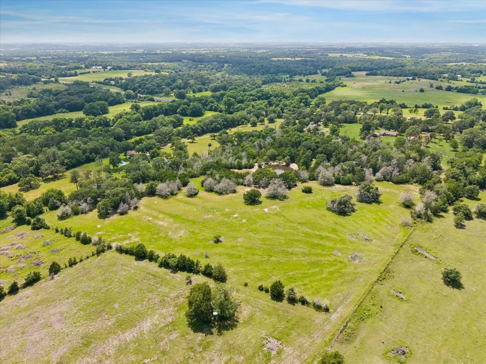 10032 Highway 105 Brenham, TX 77833
