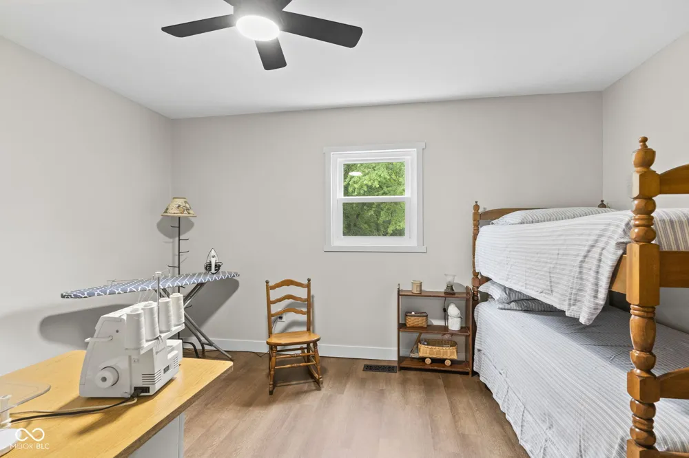4907 E Lovers Lane Lexington, IN 47138
