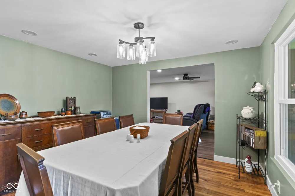 4907 E Lovers Lane Lexington, IN 47138