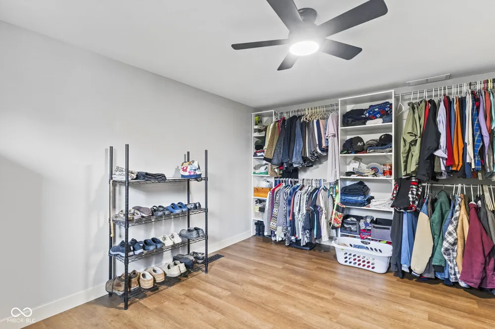 4907 E Lovers Lane Lexington, IN 47138