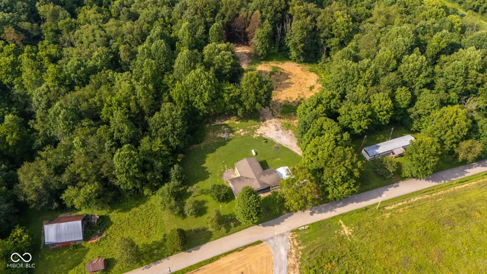 4907 E Lovers Lane Lexington, IN 47138