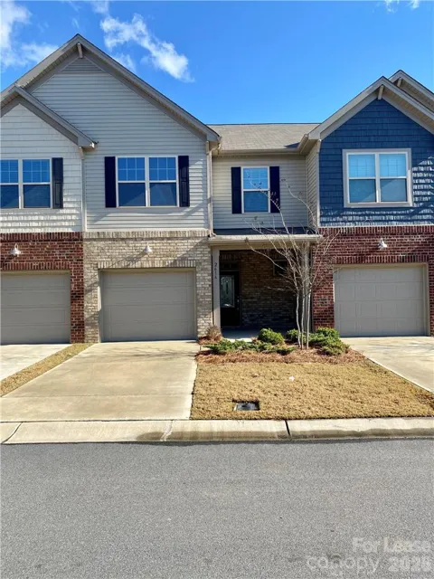 2616 Winter Thistle Way