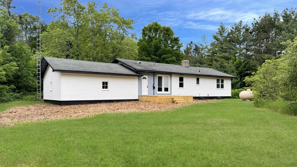 3403 E 34 ROAD Selma Township, MI 49601