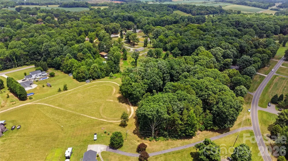 2 Ac Lewis Ferry Road Statesville, NC 28677