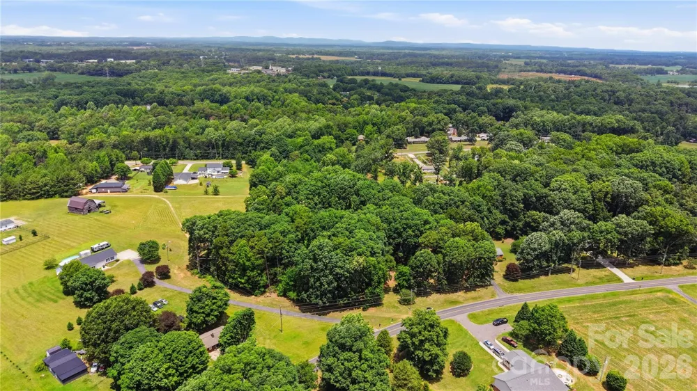 2 Ac Lewis Ferry Road Statesville, NC 28677