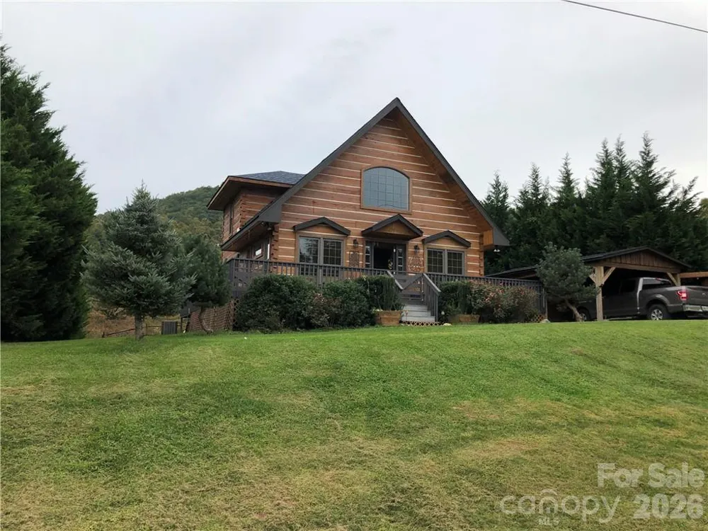 836 Burney Mountain Road Fletcher, NC 28732