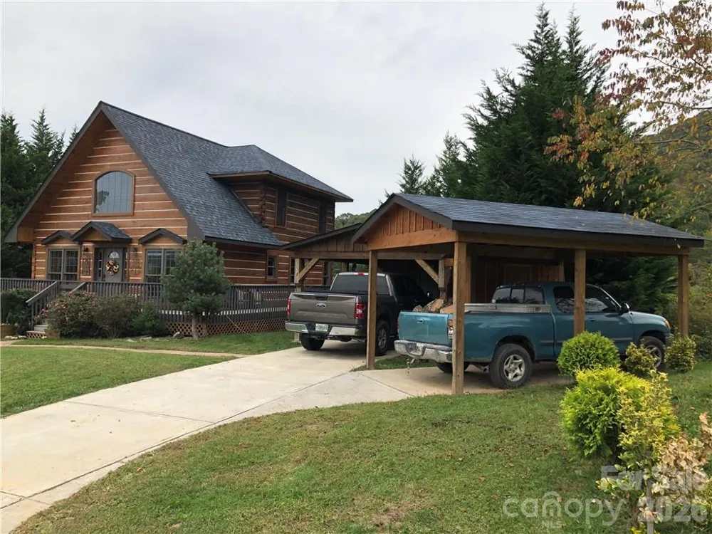 836 Burney Mountain Road Fletcher, NC 28732