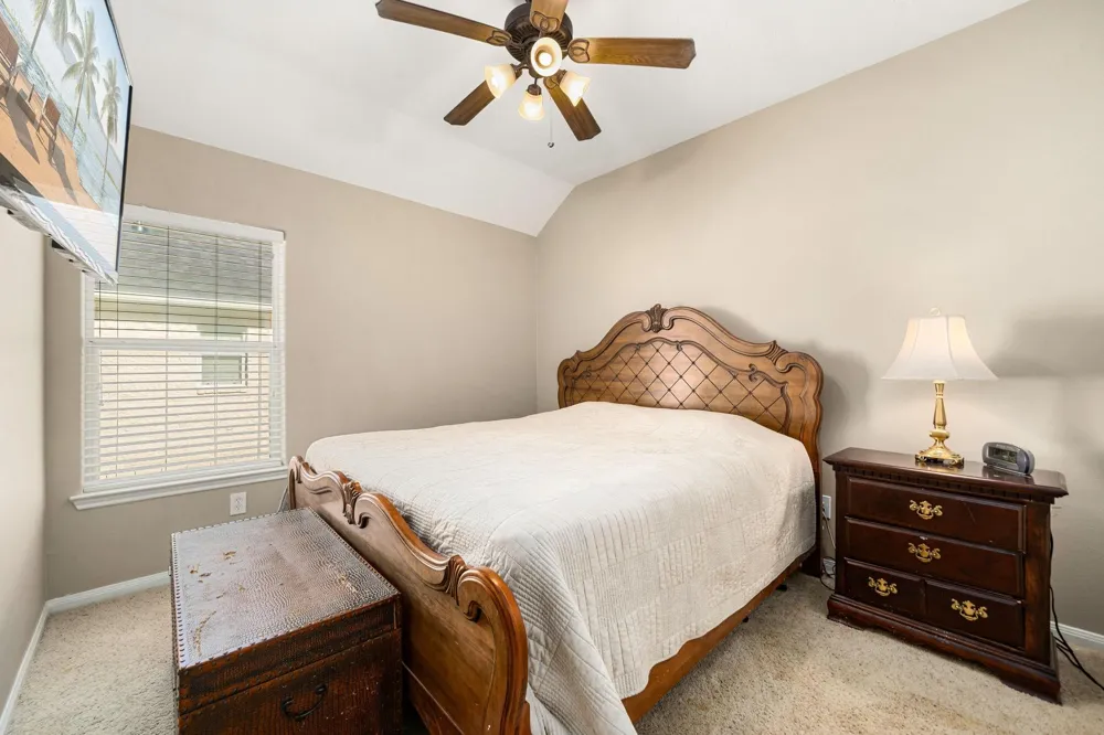 321 Holly Branch Lane Kemah, TX 77565