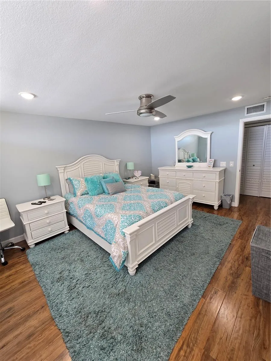7600 SUN ISLAND DRIVE S #306 South Pasadena, FL 33707