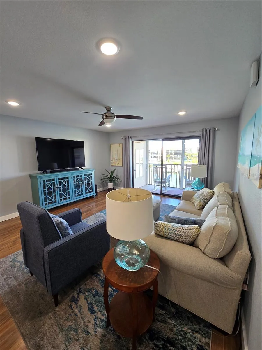 7600 SUN ISLAND DRIVE S #306 South Pasadena, FL 33707