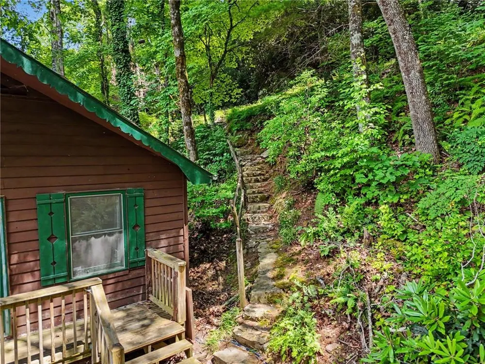 574 Bachelors Button Drive Clayton, GA 30525
