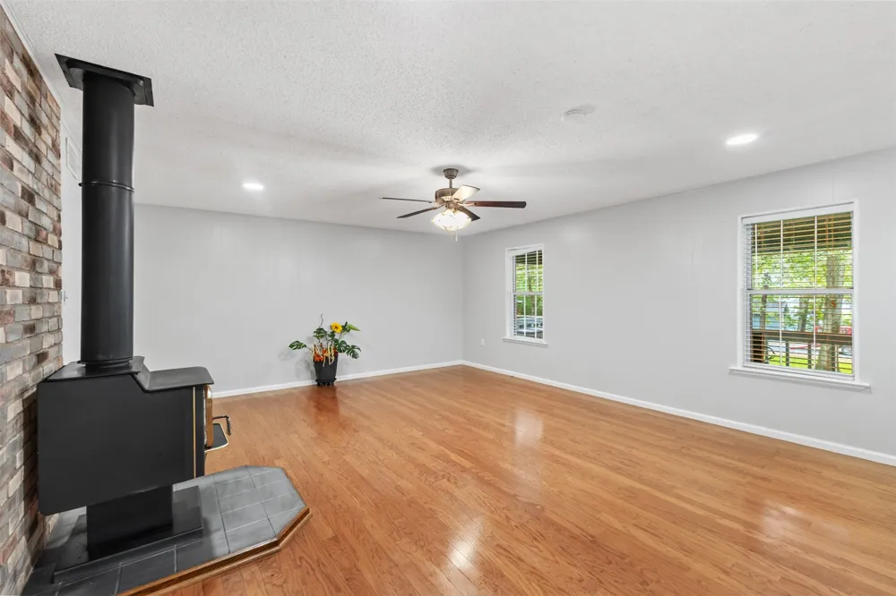 109 King Lyle Road Scroggins, TX 75480