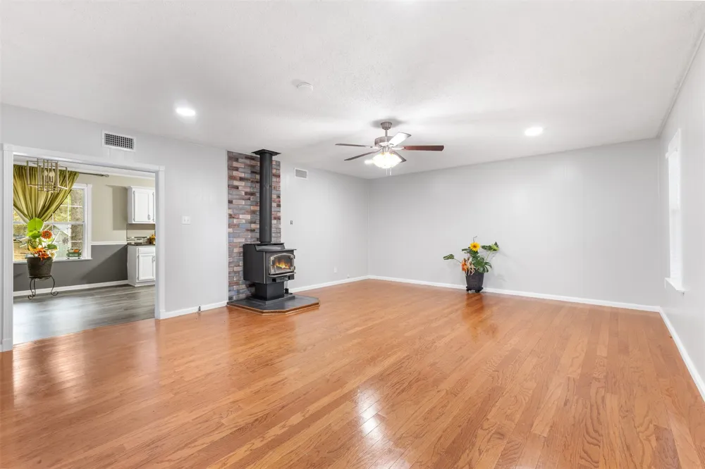 109 King Lyle Road Scroggins, TX 75480
