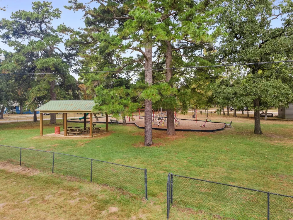 109 King Lyle Road Scroggins, TX 75480
