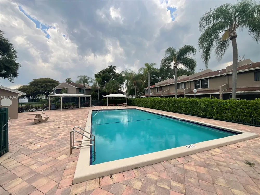 1209 Sussex Dr North Lauderdale, FL 33068