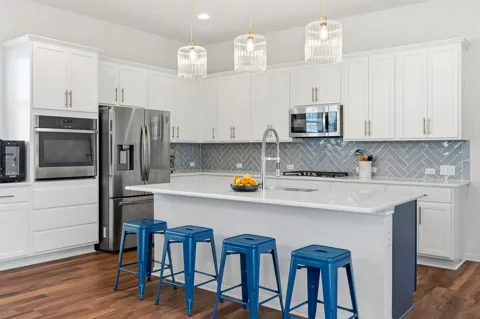 8704 Apogee Boulevard